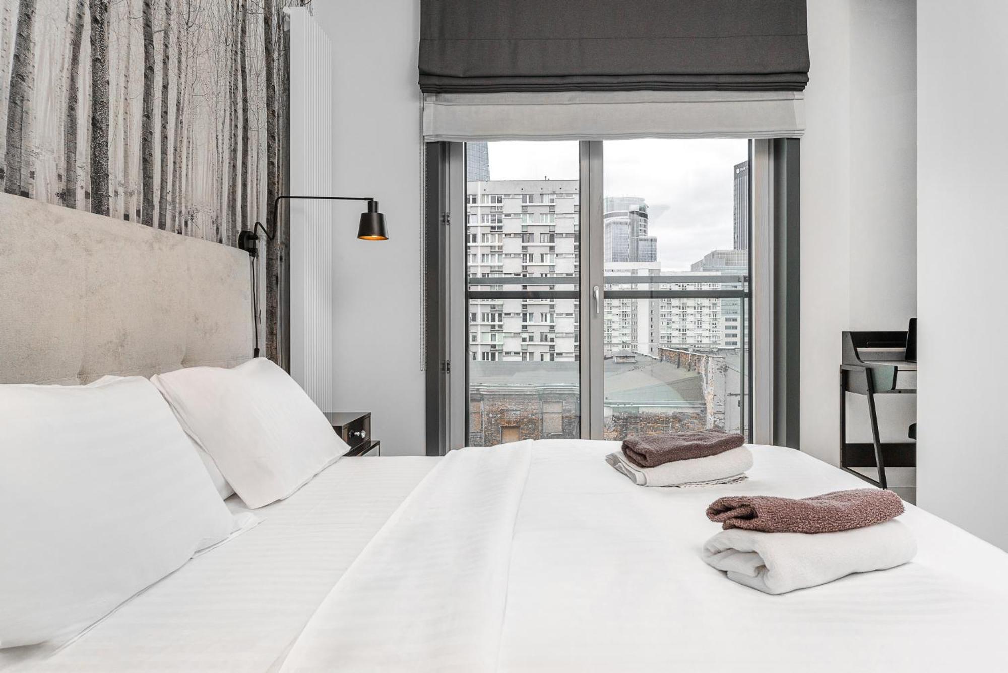 Premium With Parking & Balcony On Browary Warszawskie *